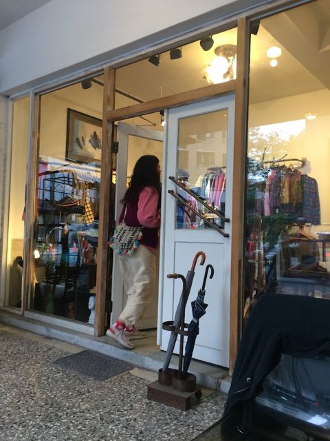 照片: ascratch05 ascratch05 via Google 新裝裏百貨行 (Advance reservation recommended)