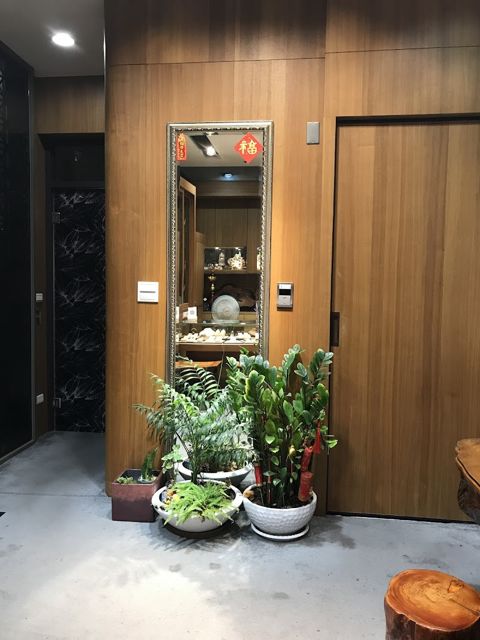 玉櫥珠寶