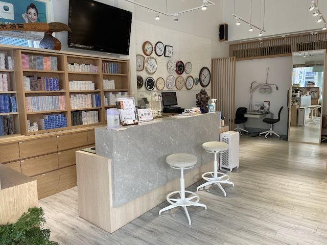 老正時鐘錶眼鏡總店