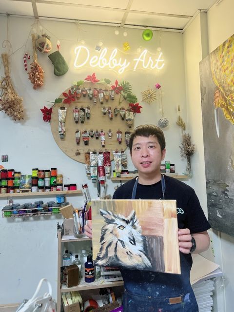 Debby Art Studio 畫室（畫畫｜美術｜美甲｜美術用品｜畫布｜油畫｜壓克力｜流體熊｜流體兔｜彩繪星球燈｜寵物友善