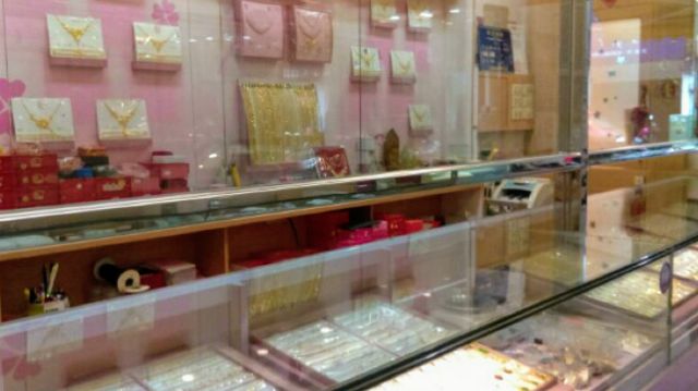 興盛珠寶銀樓 黃金回收 彌月禮盒 結婚套組 警察徽章