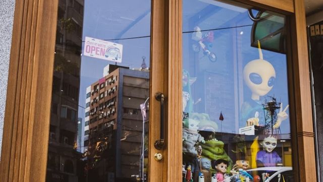 照片: Booming 玩具 • 花藝 • 服飾 選物店 via Google Booming 玩具 • 花藝 • 服飾 選物店