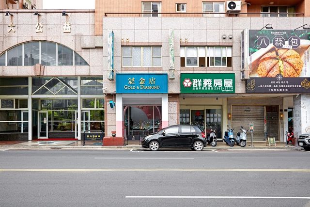 台中湛金店