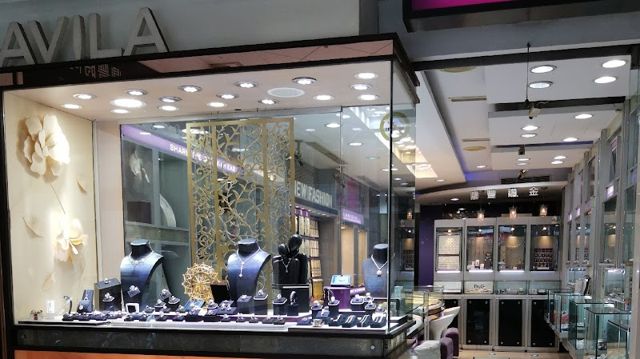 鼎豐時尚珠寶金店
